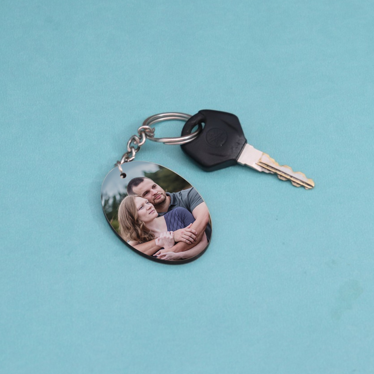 Personalized Duble Side ole shape Key Chain
